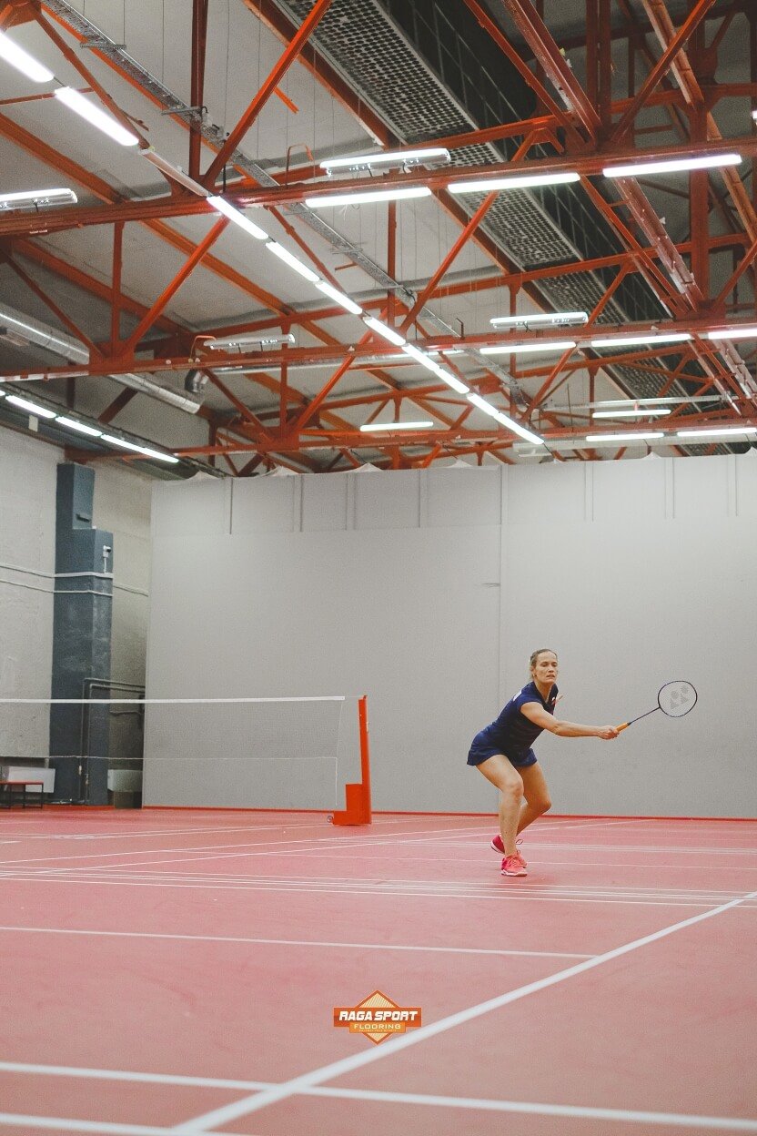 biaya pembuatan lapangan bulutangkis indoor